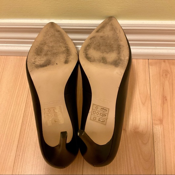 Aldo - classic black heels - Picture 5 of 5